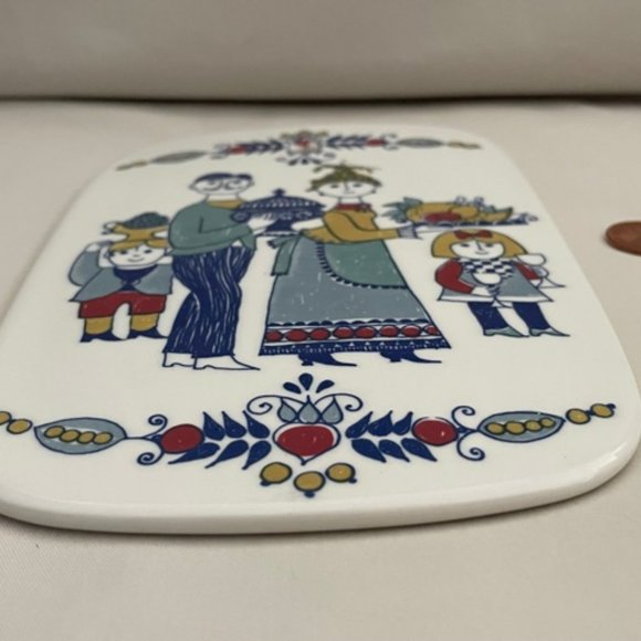 Vintage Turi Design Porcelain Wall Plaque - Picture 5 of 6